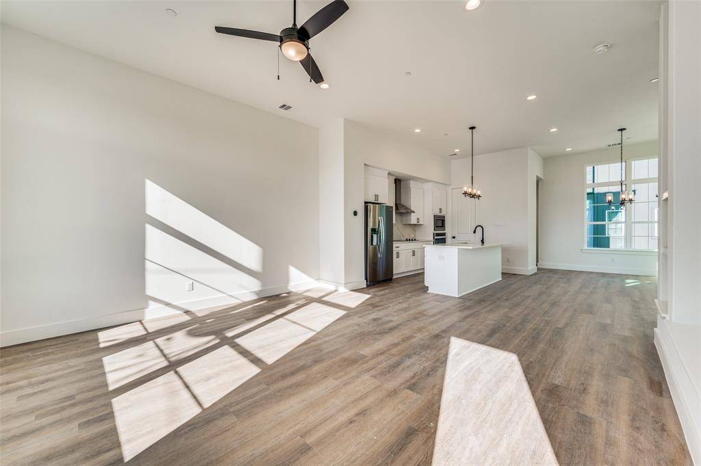 Farmers Branch, TX 75234,13325 Bee Street #104