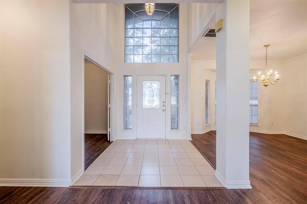 Lewisville, TX 75067,975 W Corporate Drive