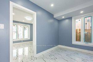 Toronto E09, ON M1G 3B8,114 Slan AVE