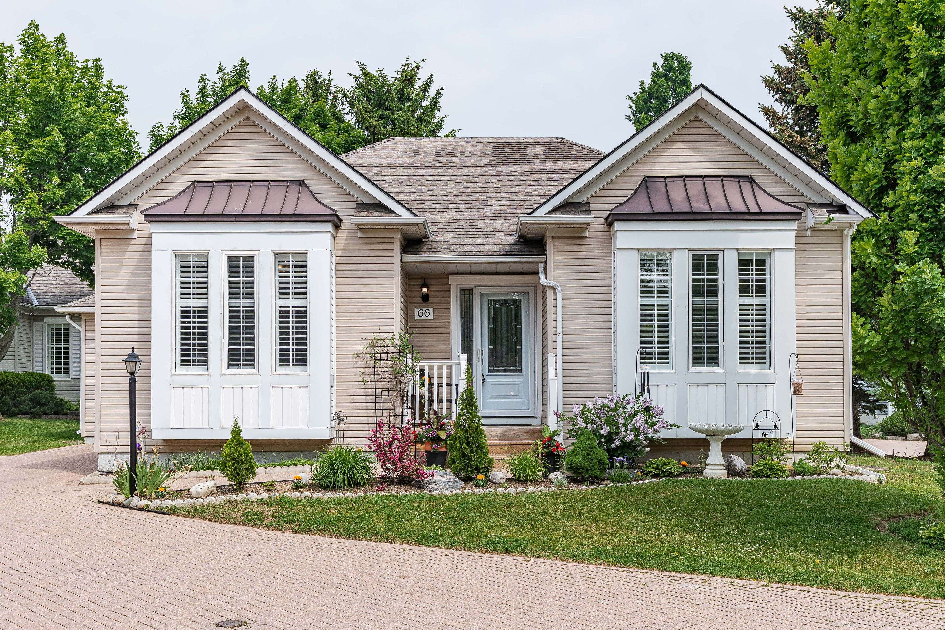 Hamilton, ON L0R 1W0,66 Silverbirch BLVD