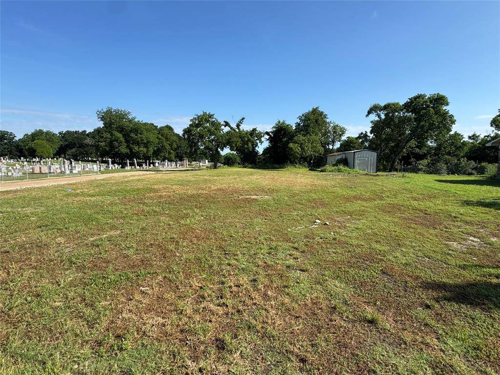 Honey Grove, TX 75446,203 Oak Street