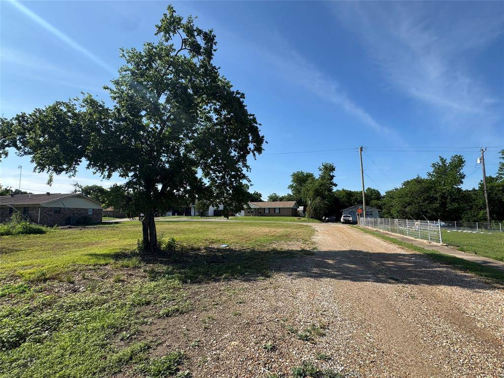Honey Grove, TX 75446,203 Oak Street