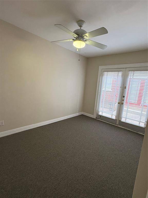 Dallas, TX 75208,905 N Bishop Avenue #C