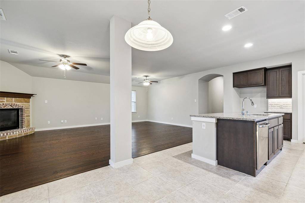 Little Elm, TX 75068,1212 White Dove Drive
