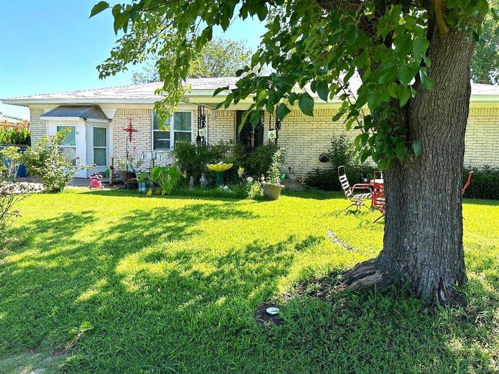 Whitney, TX 76692,507 S Colorado Street