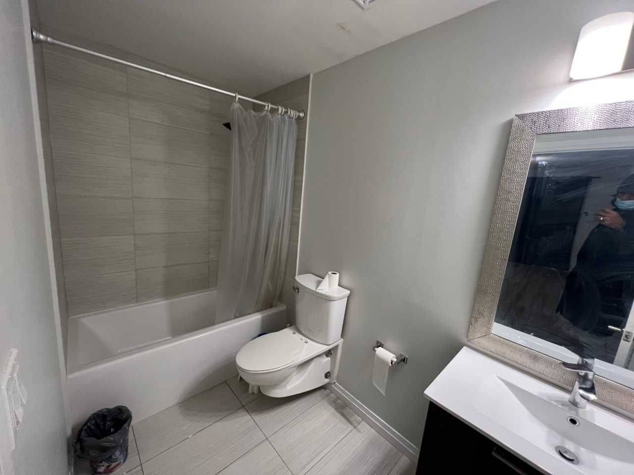 Toronto E04, ON M1R 3A7,2150 Lawrence AVE E #103