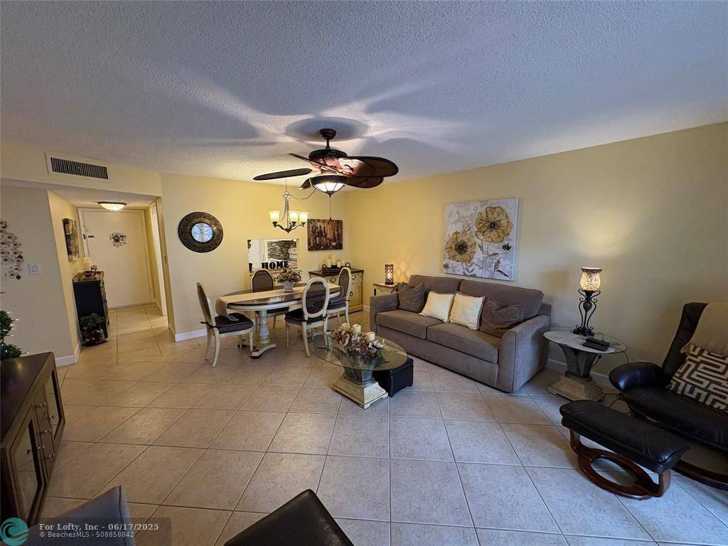 Lauderhill, FL 33313,4881 NW 22nd St  #A15