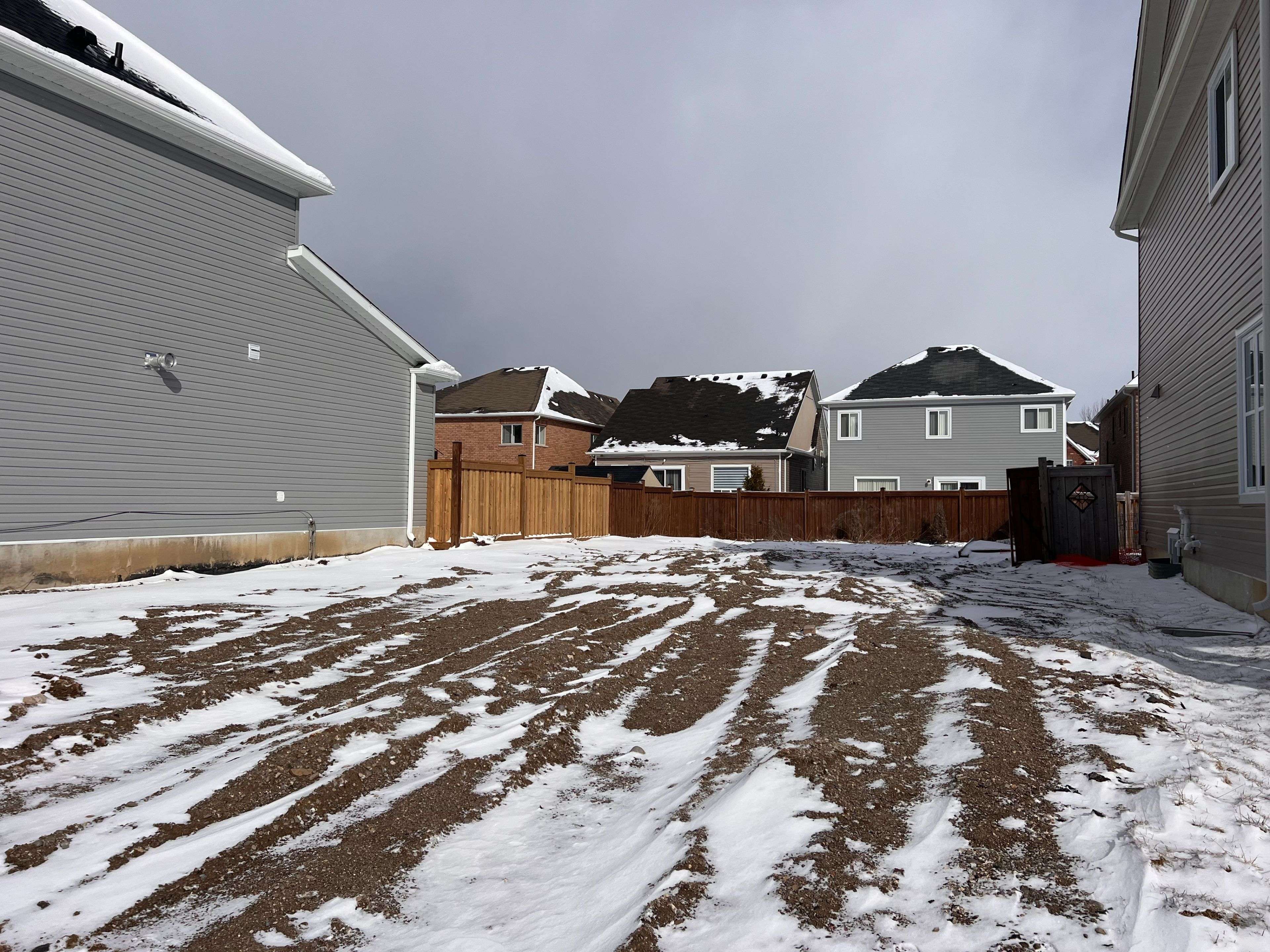 Shelburne, ON L9V 2S7,837 O'Reilly CRES