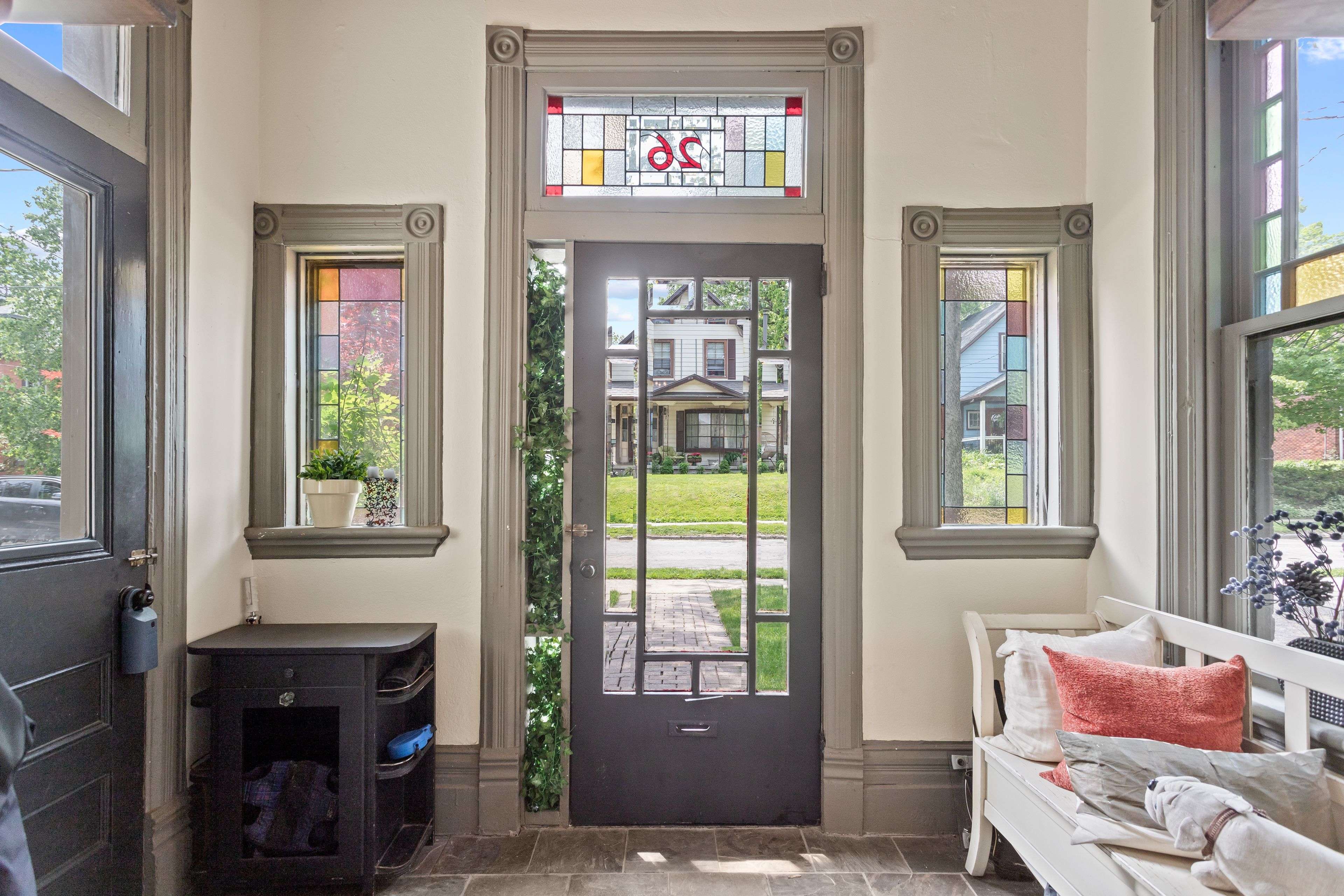Stratford, ON N5A 1B8,26 DALY AVE