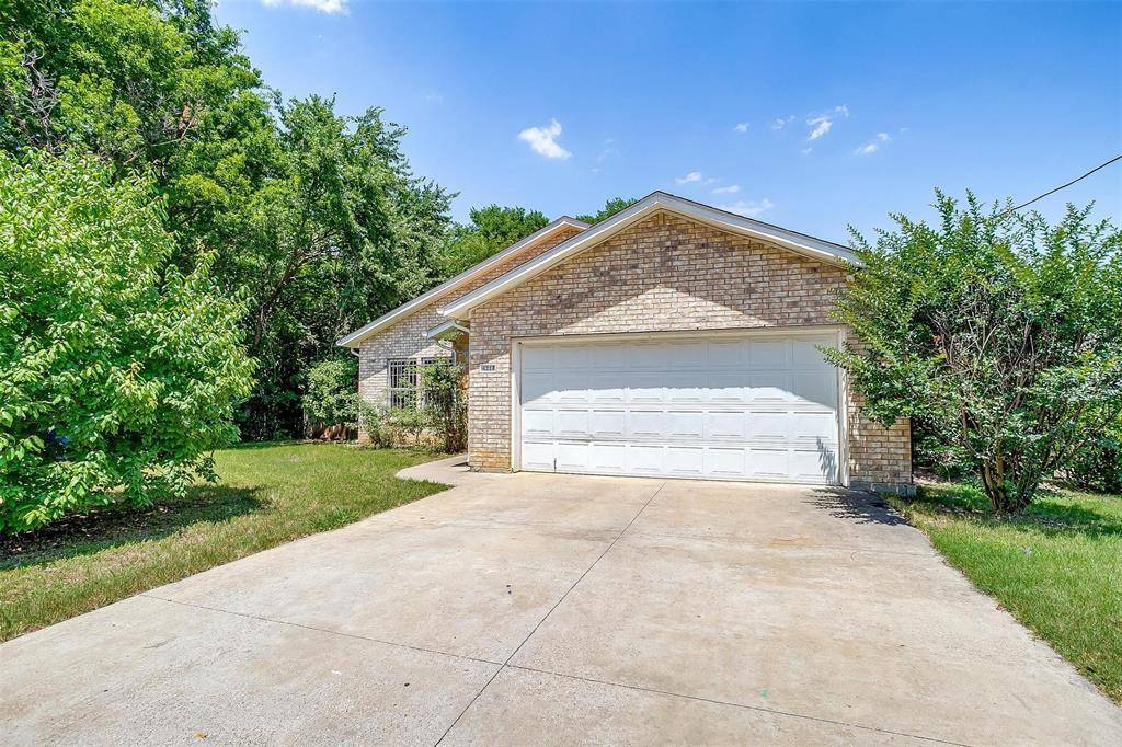 Dallas, TX 75216,4214 Landrum Avenue