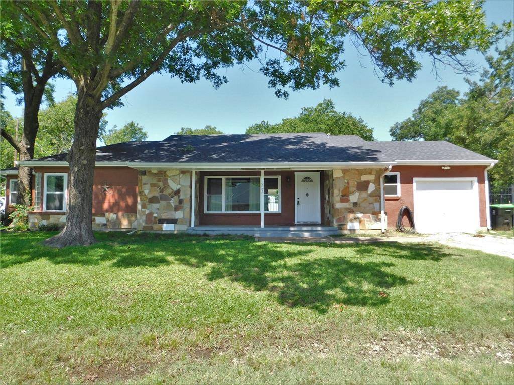 Pilot Point, TX 76258,224 S Sherman Street
