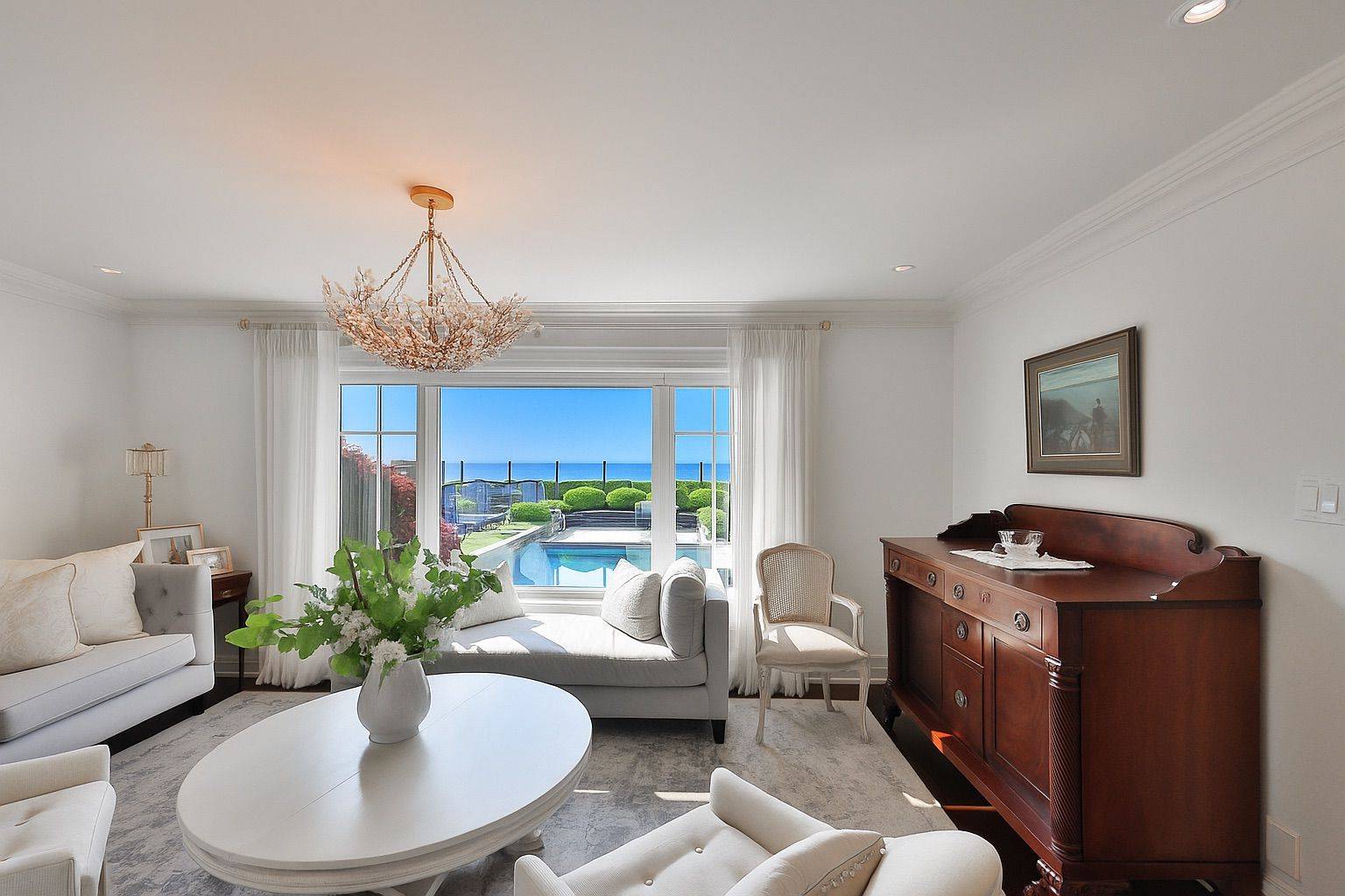 Oakville, ON L6J 3Z4,8 Chartwell RD