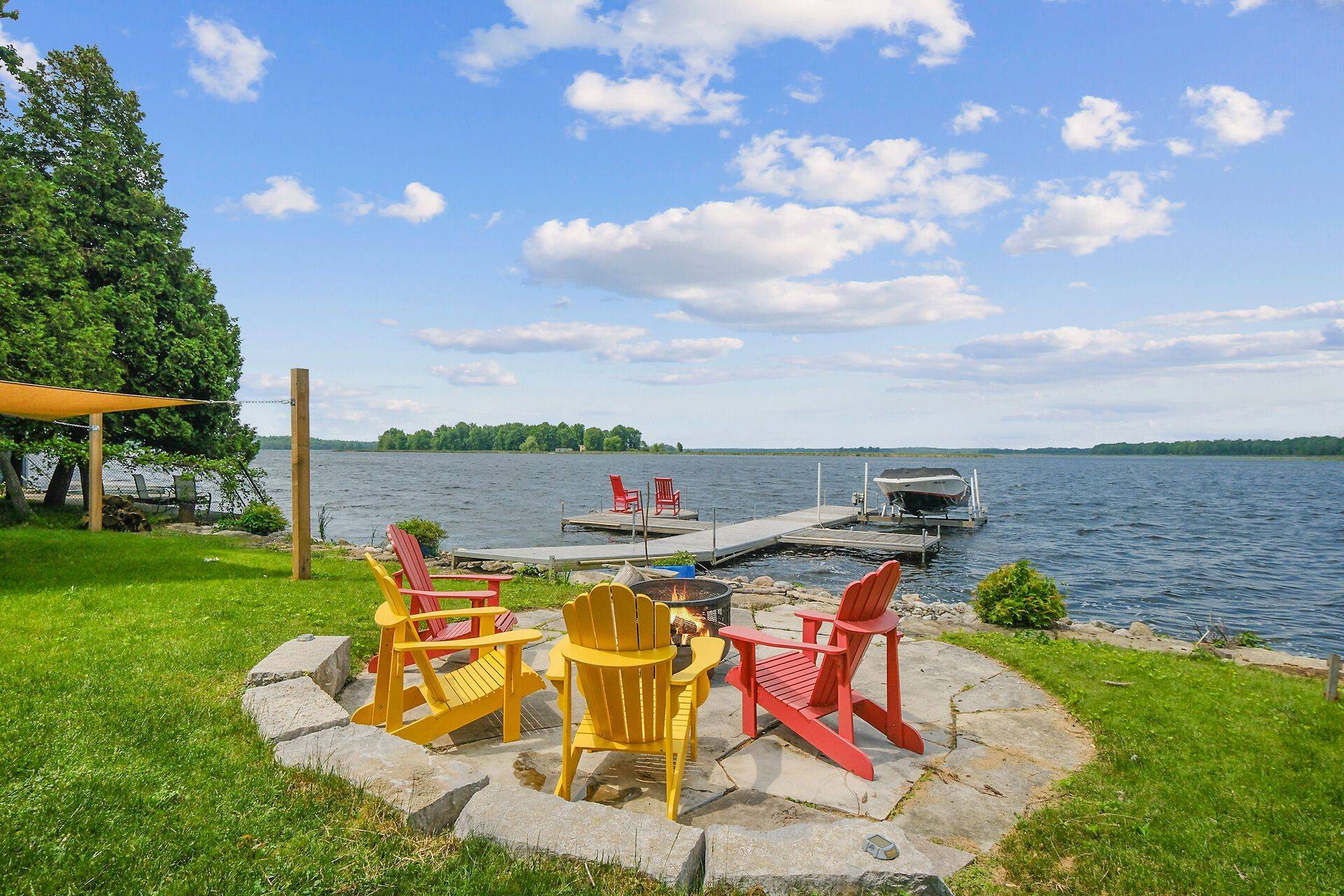 Rideau Lakes, ON K7A 0C9,36 R1 RD