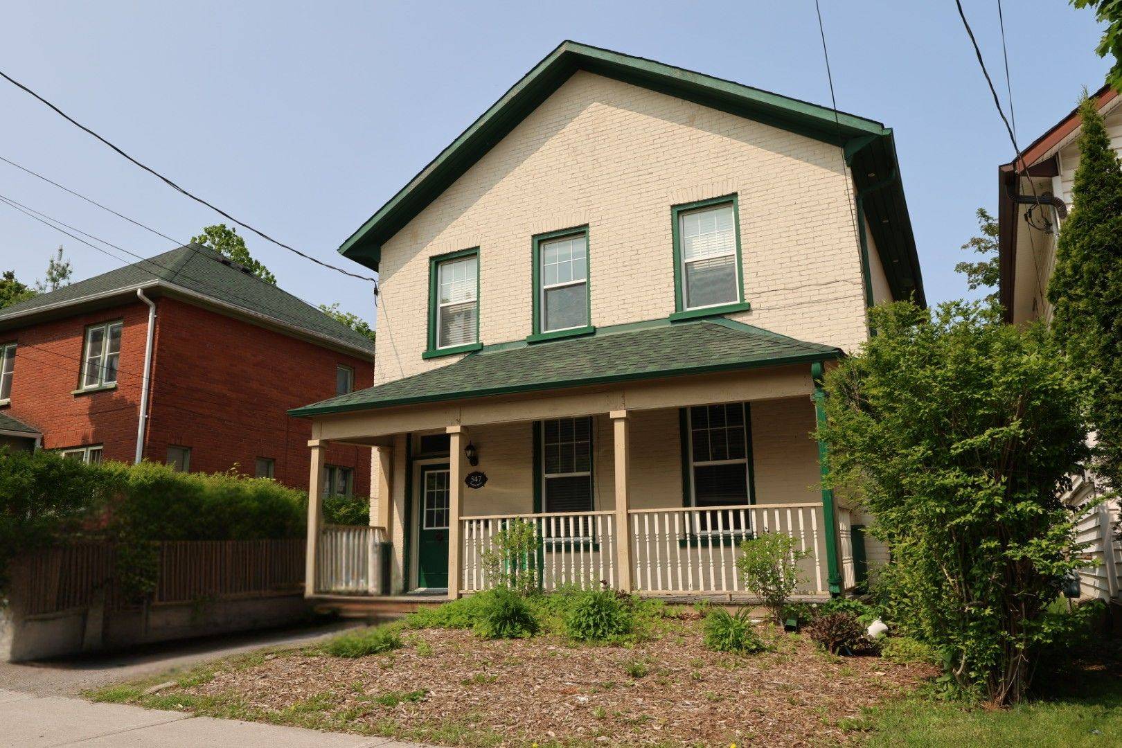 Peterborough Central, ON K9H 3K5,547 Waterford ST #LOWER