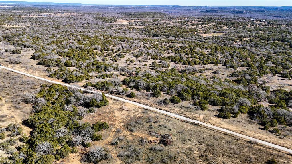 Strawn, TX 76475,565 Big Bear Loop