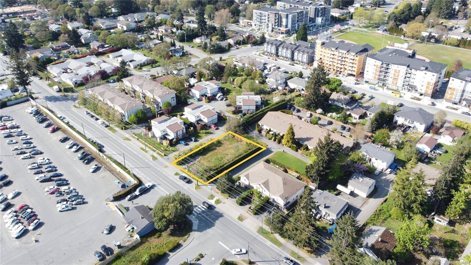 Langford, BC V9B 2S3,976 Dunford Ave
