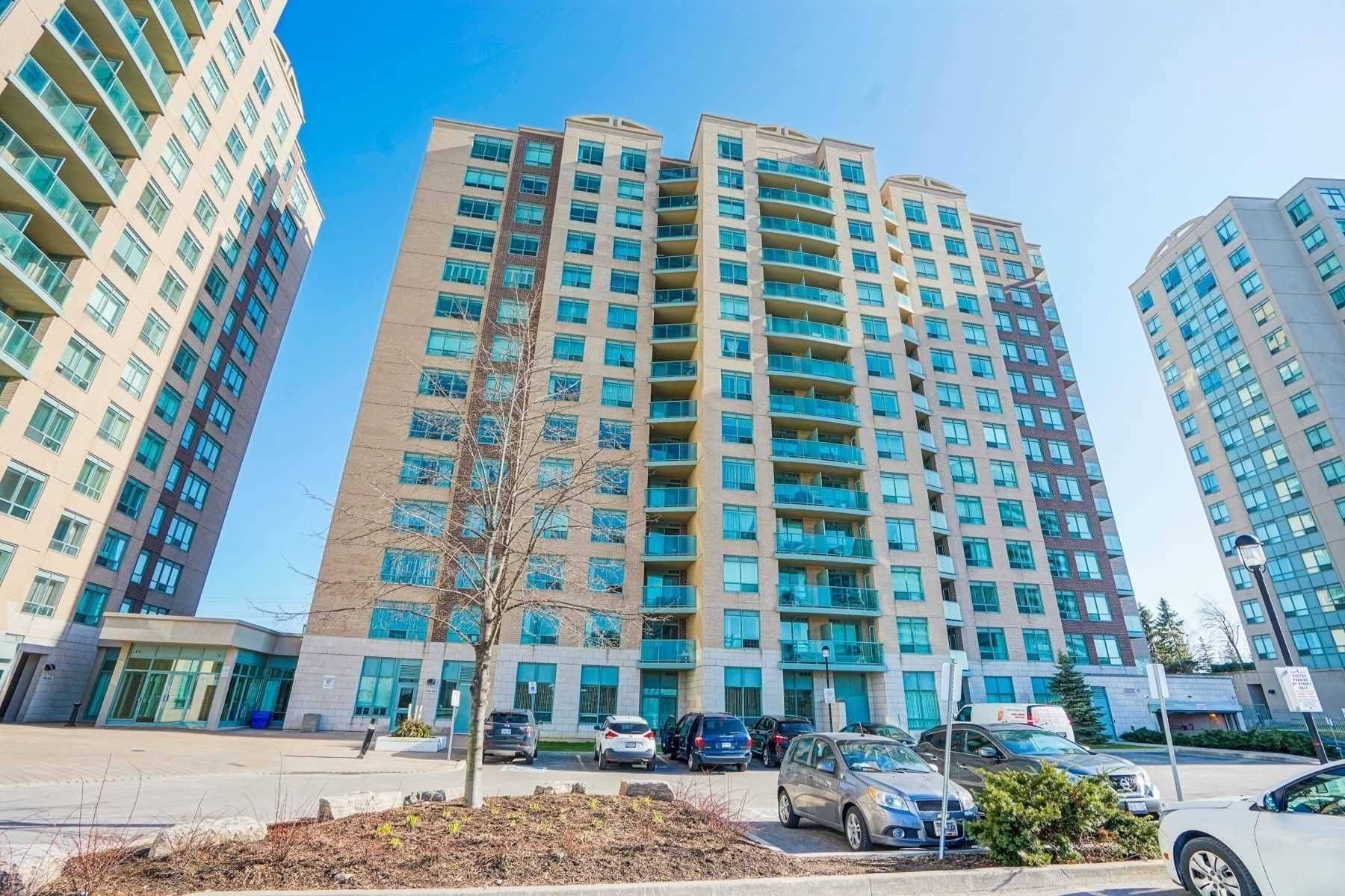 Richmond Hill, ON L4B 0A2,23 Oneida CRES #712