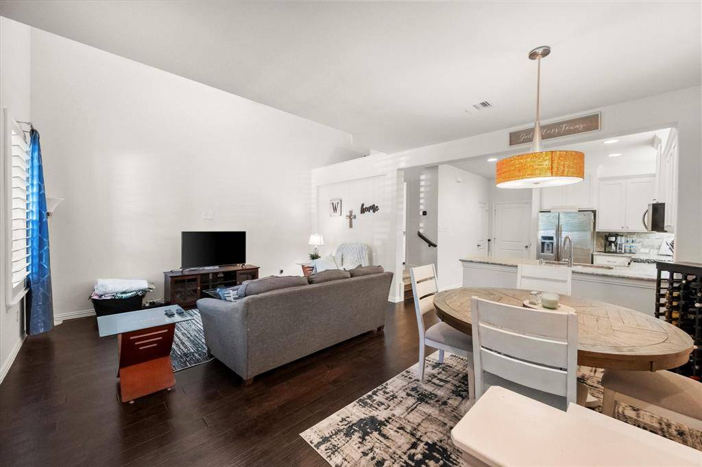 Arlington, TX 76005,4237 Cascade Sky Drive