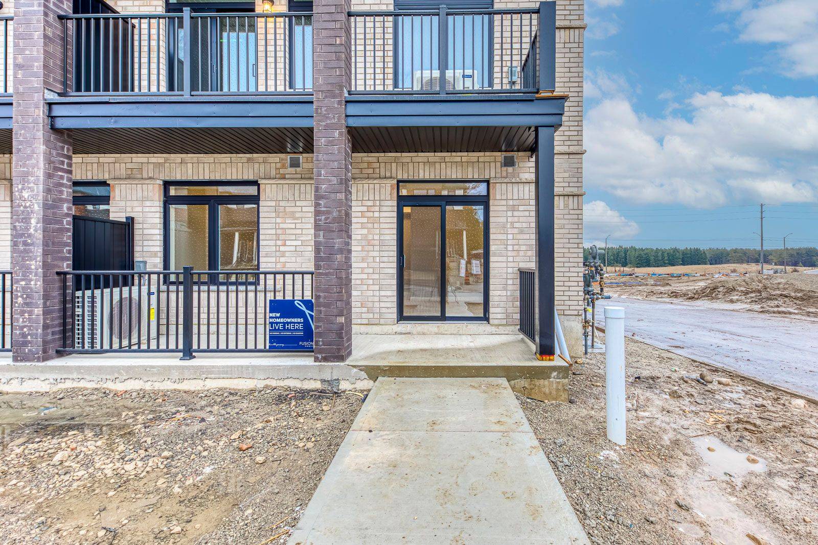 Guelph, ON N1L 0R9,85 Thatcher DR