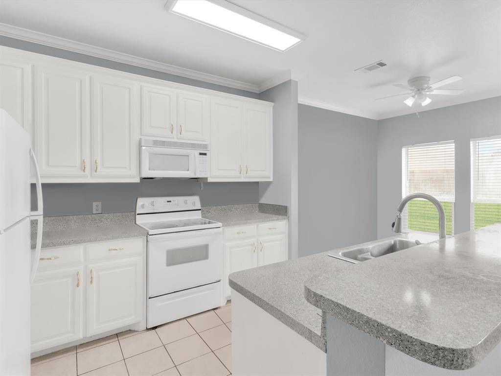 Fort Worth, TX 76137,5813 Blackmon Court
