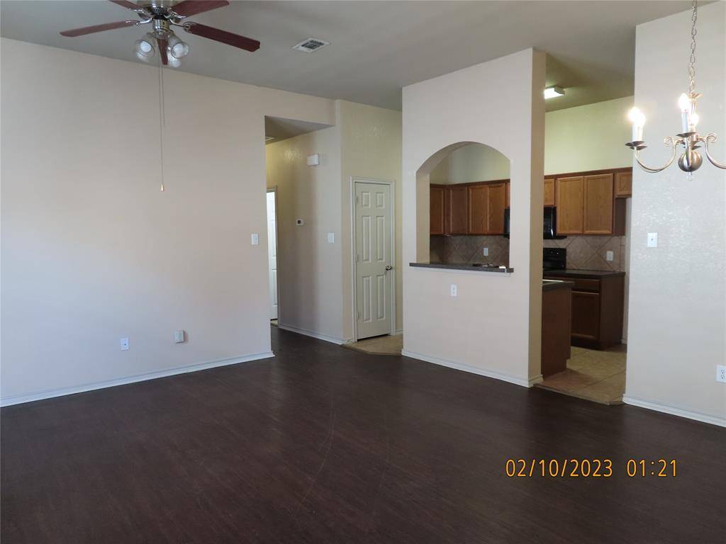 Burleson, TX 76028,806 Walnut Street