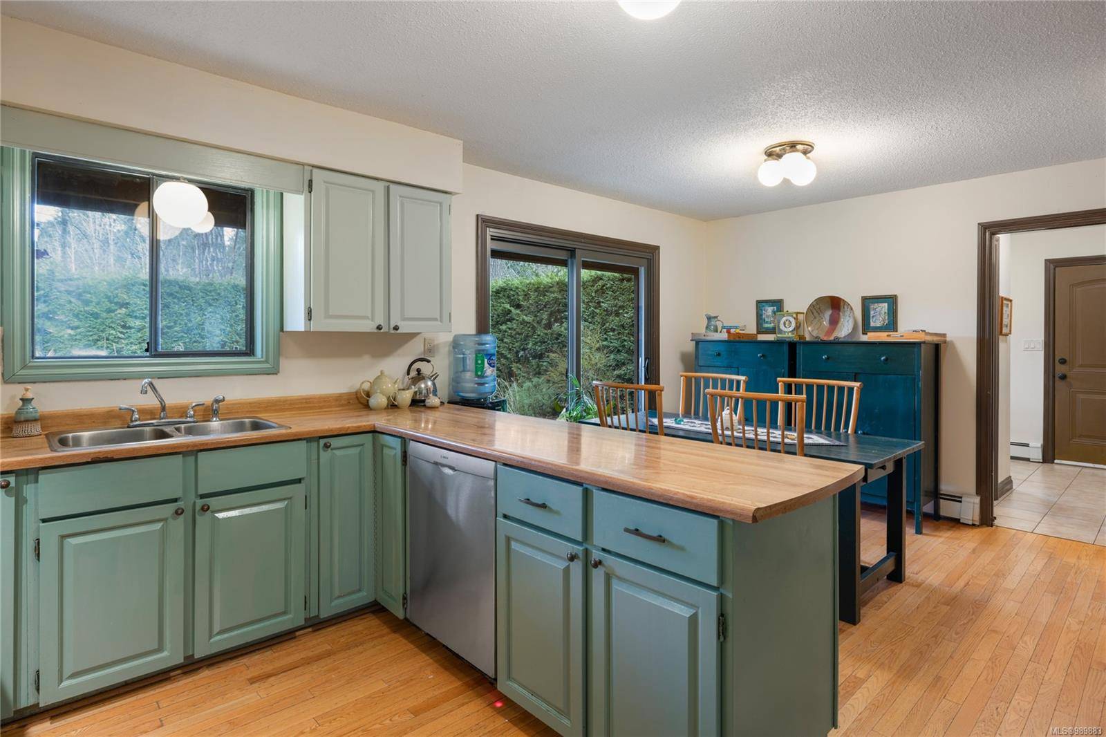 Ladysmith, BC V9G 1G2,4180 Filipana Rd