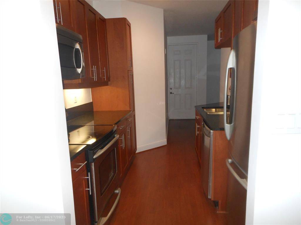Fort Lauderdale, FL 33312,[StreetName,UnitNumber,StreetNumber,StreetDirPrefix]