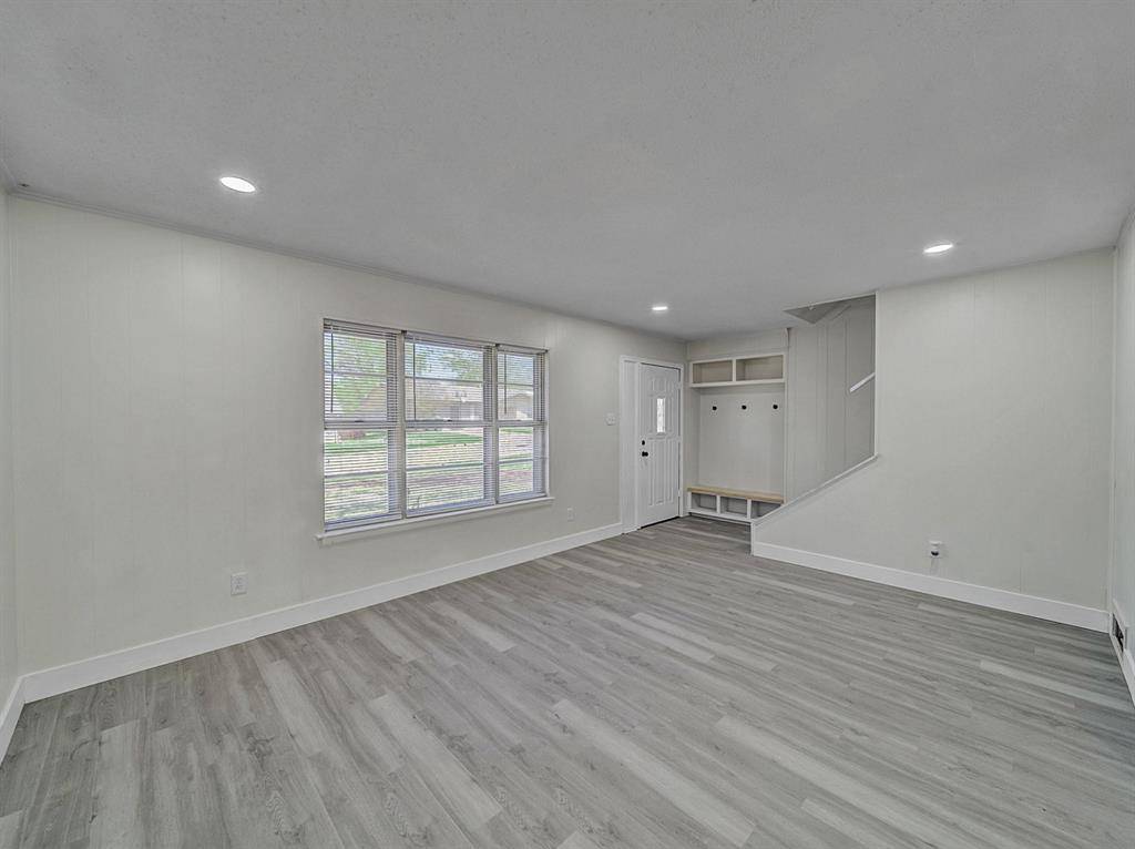 Arlington, TX 76010,1104 Darlene Lane