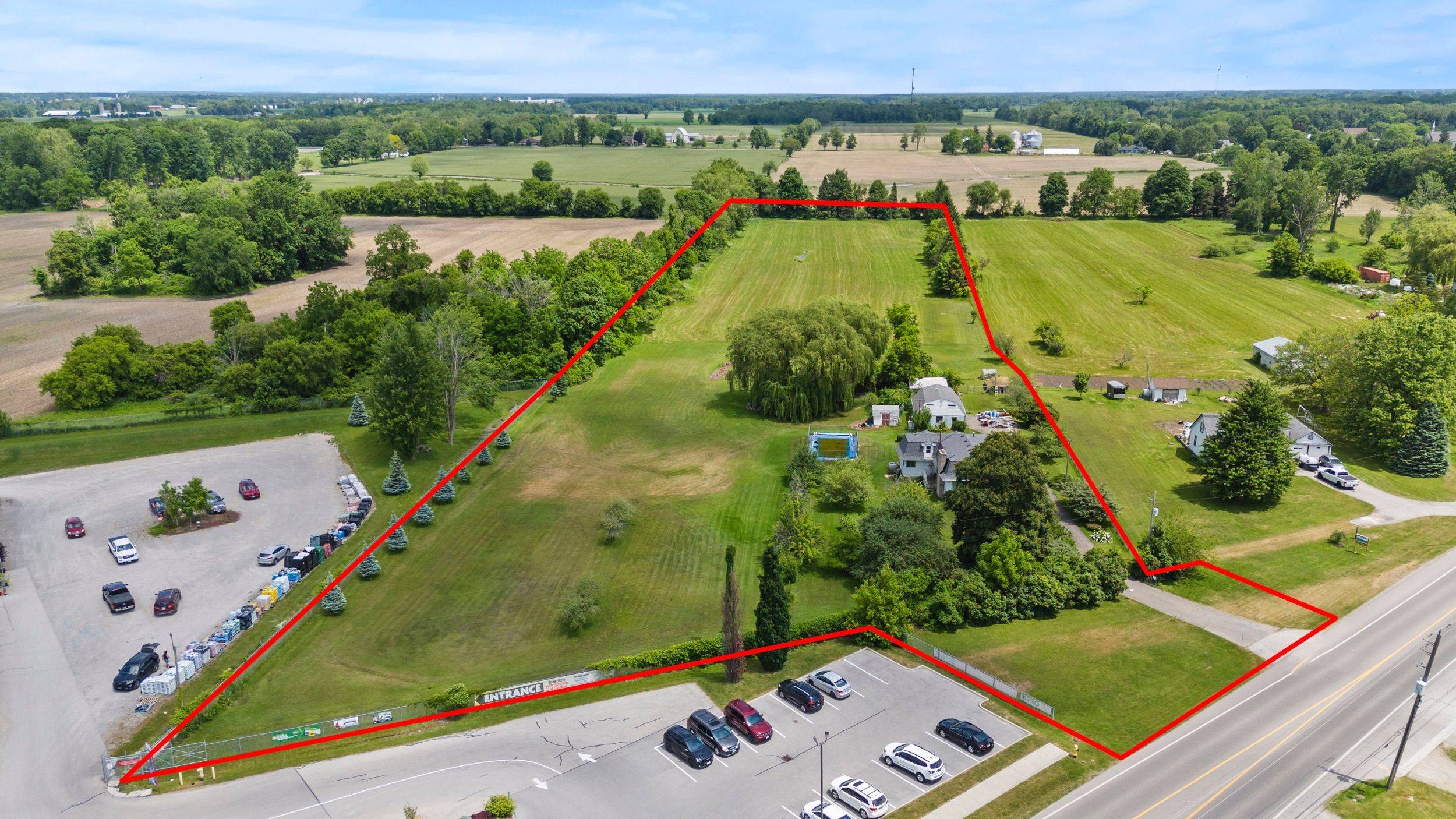 Haldimand, ON N1A 2Z1,1083 Broad ST E