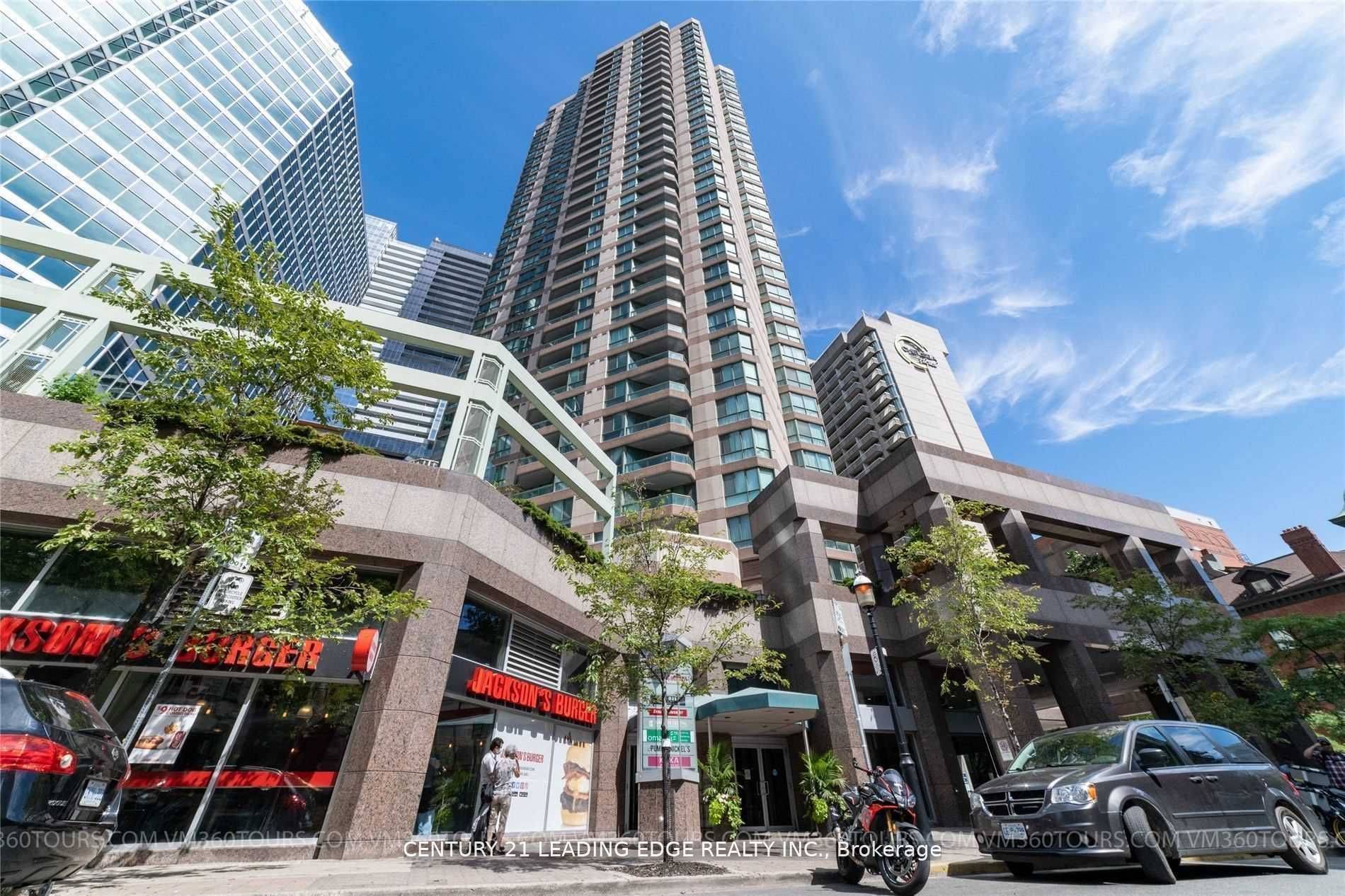 Toronto C01, ON M7A 2A3,38 Elm ST #3305