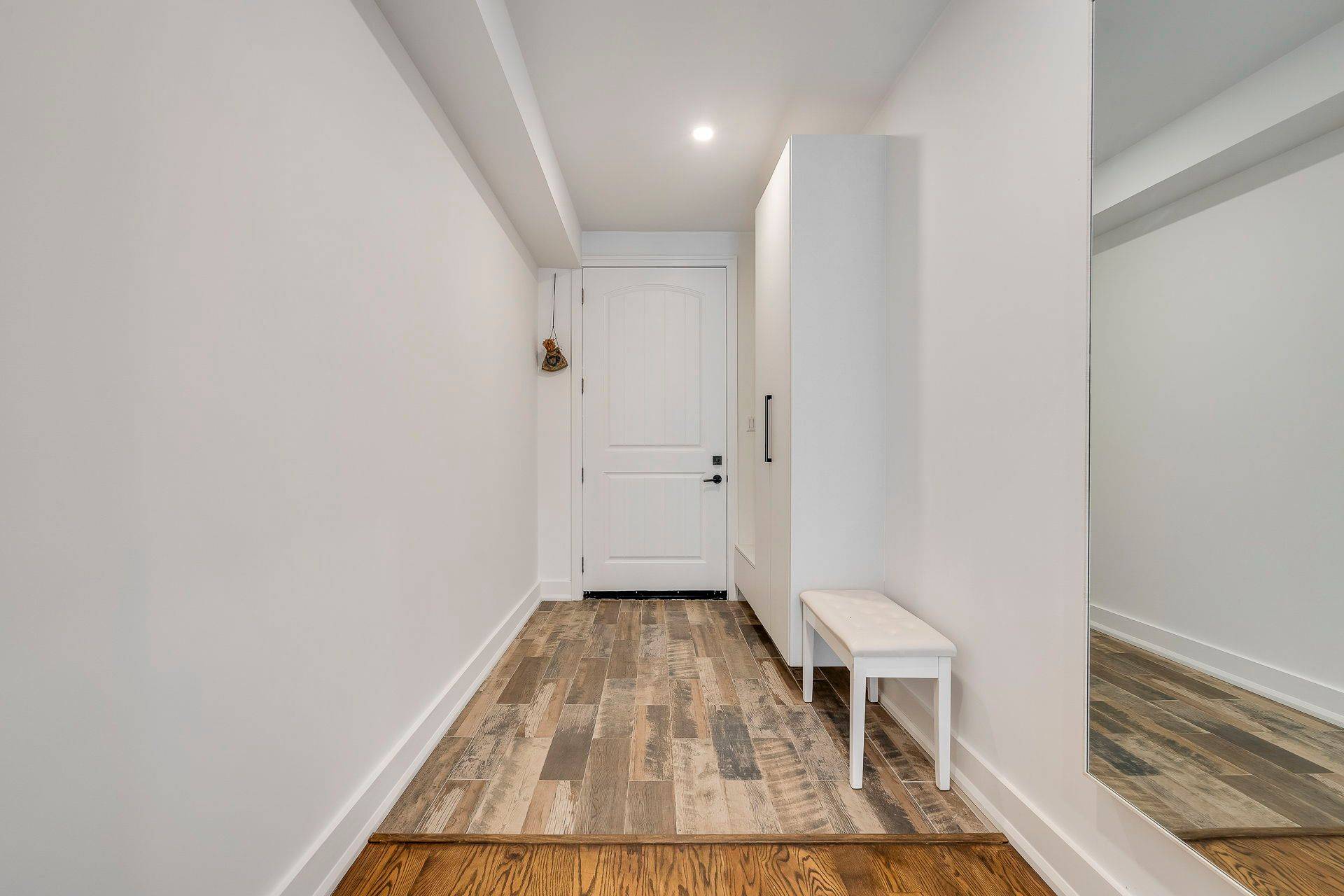 Toronto E06, ON M1N 3L3,147 South Edgely AVE