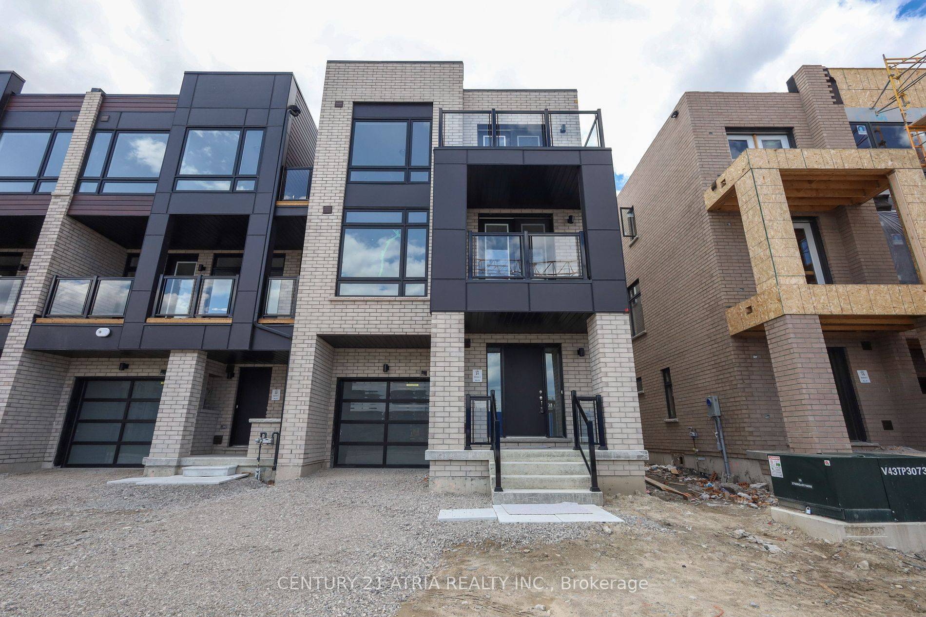 Vaughan, ON L4L 0M5,20 Dandara Gate