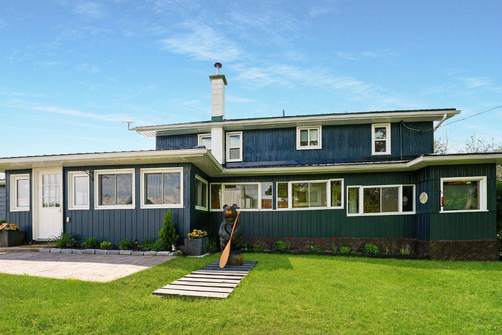 Highlands East, ON K0L 2Y0,1896 Paynes RD