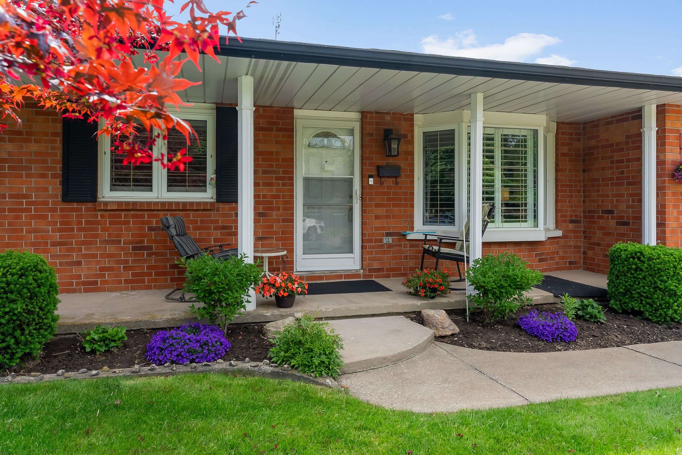 Niagara Falls, ON L2H 1S2,6011 Pitton RD