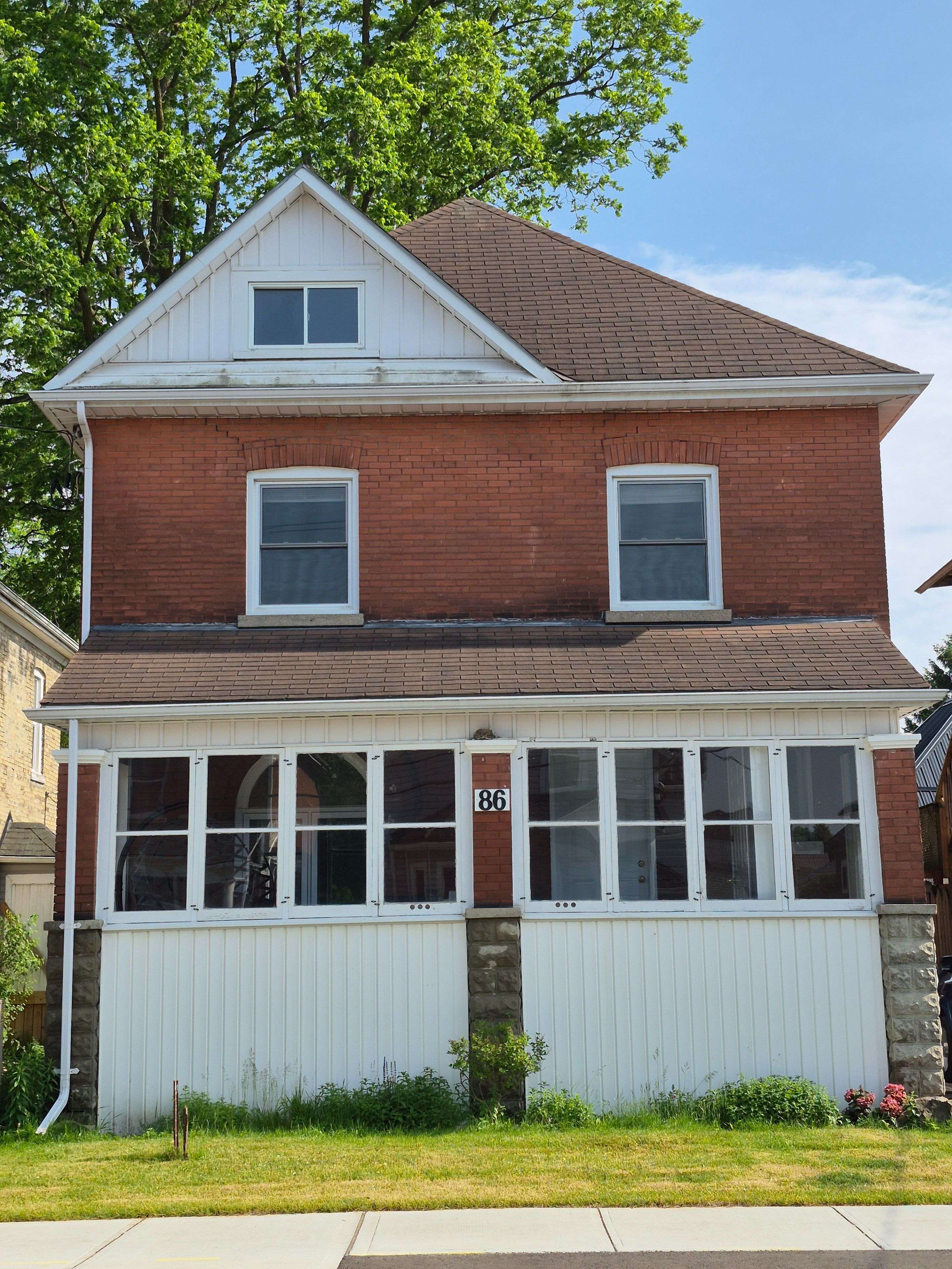 St. Thomas, ON N5P 1N7,86 Kains ST