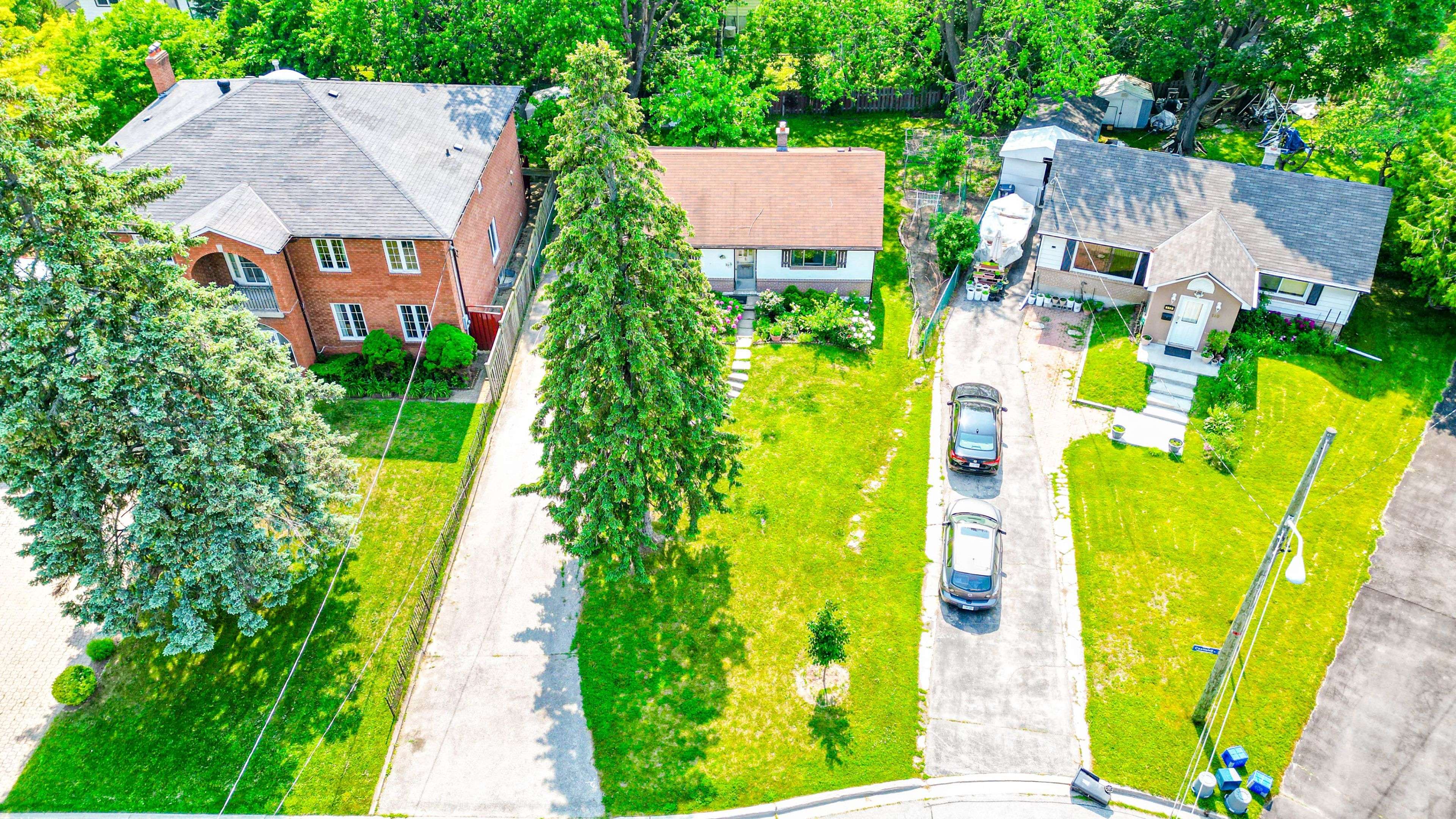 Toronto E05, ON M1T 2Y7,108 Castle Hill DR