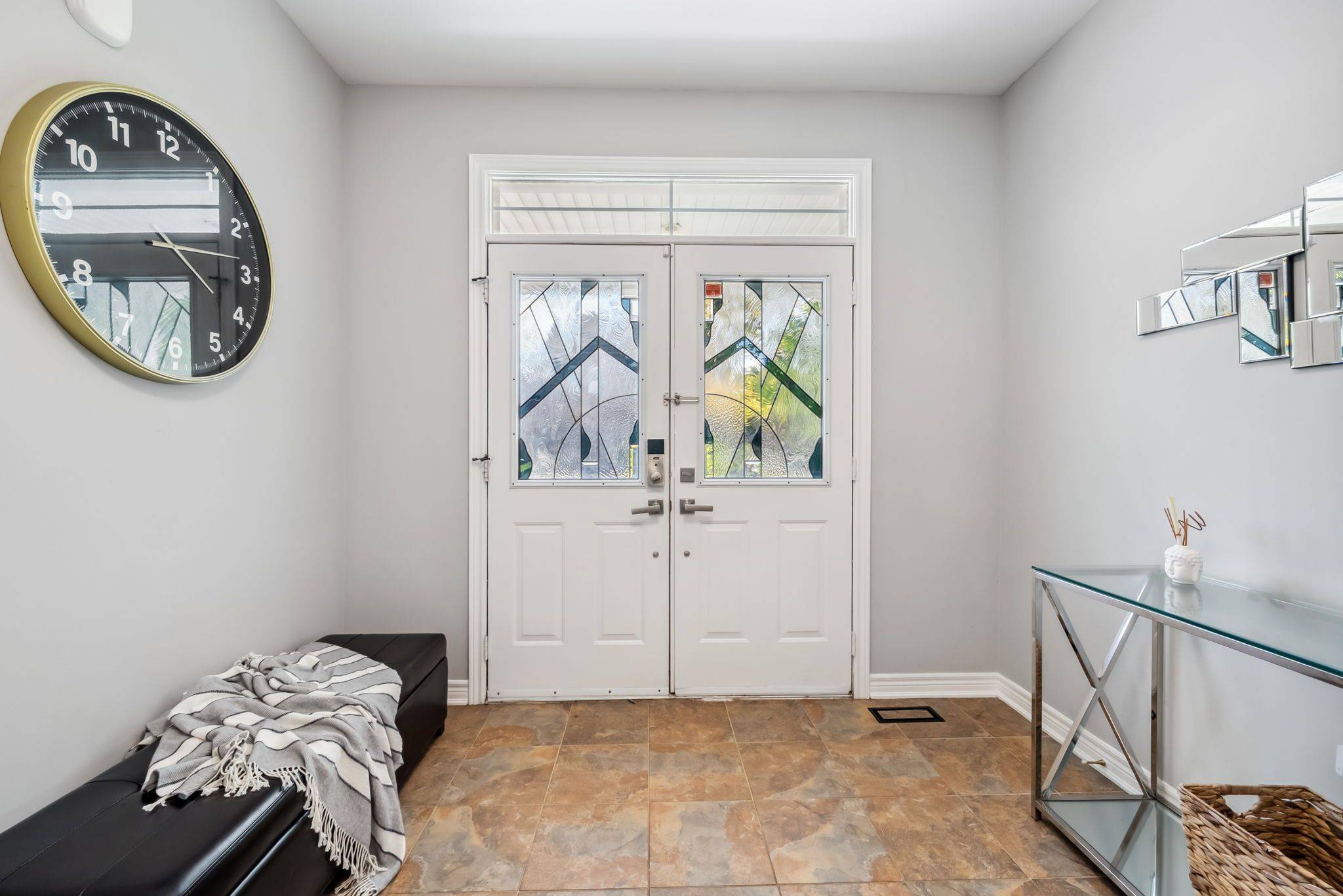 Whitby, ON L1M 2N6,21 Rainbow CRES