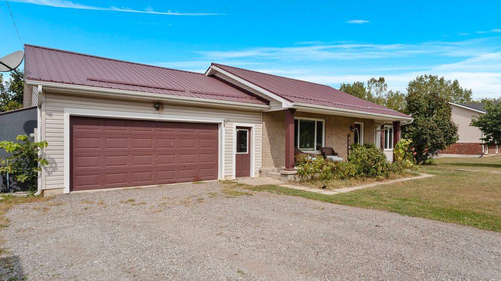Norfolk, ON N0E 1Z0,527 Concession 3 Townsend RD