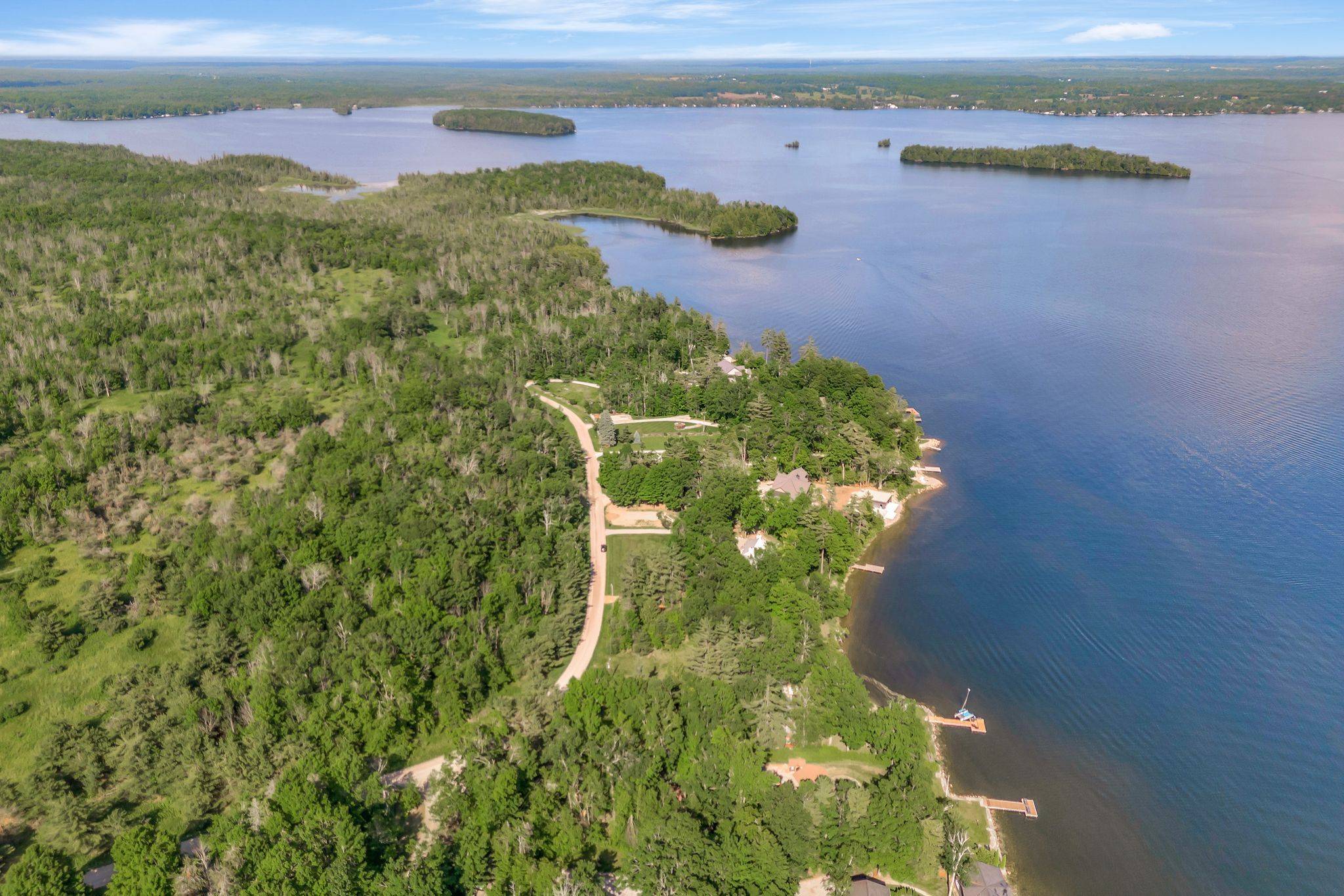 Kawartha Lakes, ON K0M 1K0,836 Indian Point RD