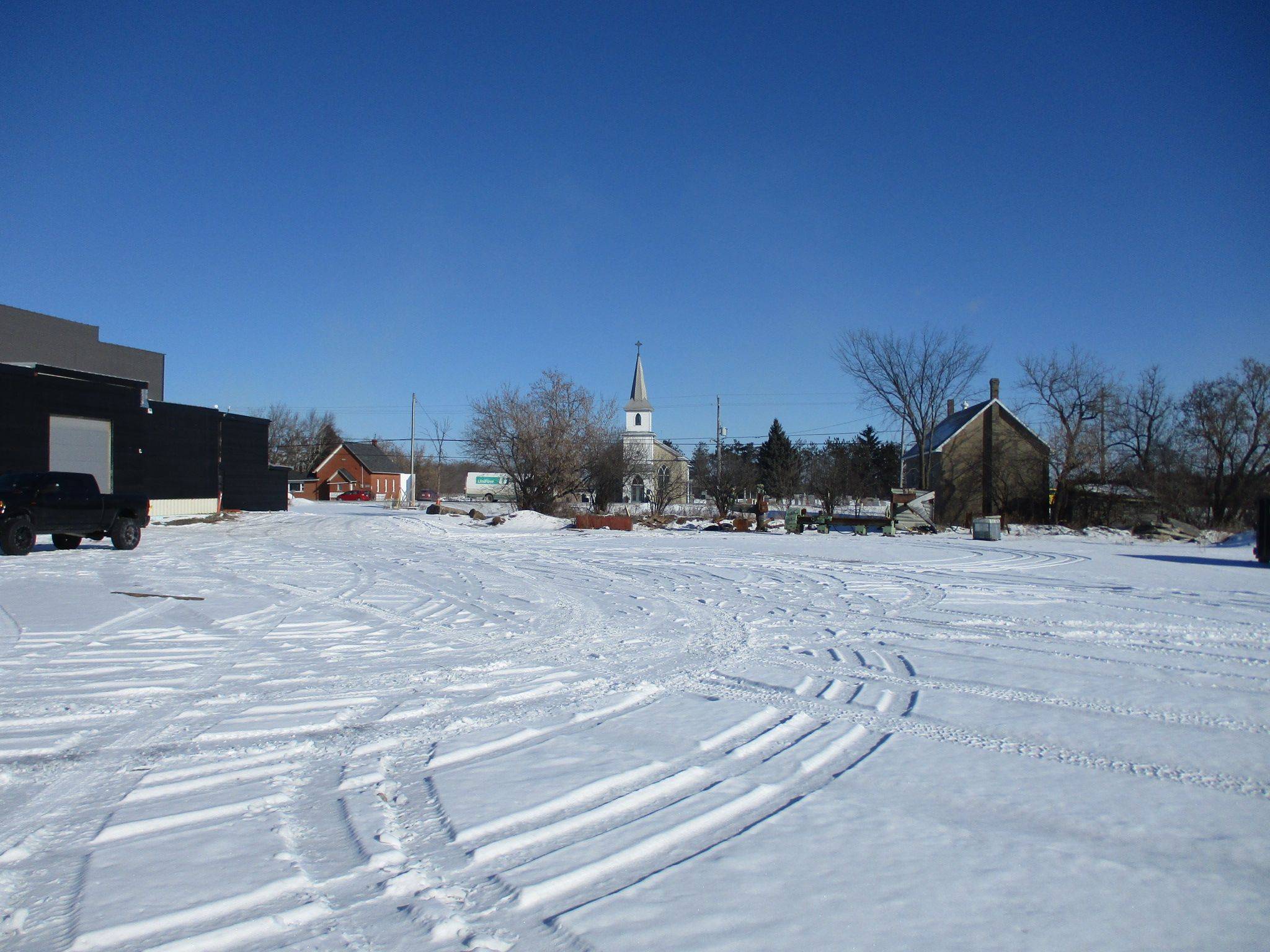 Carp - Huntley Ward, ON K0A 1L0,3009 Carp RD
