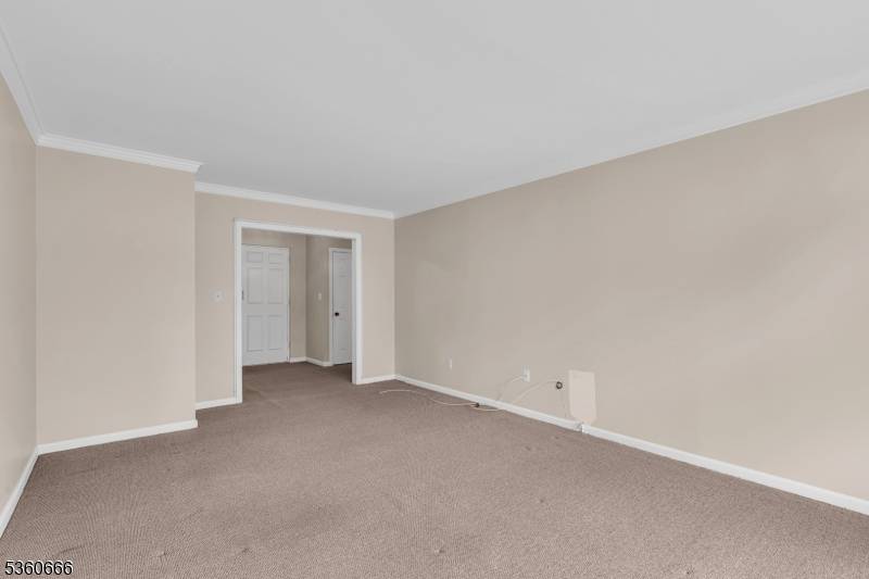 Westfield Town, NJ 07090,260 Prospect Street, Unit 9 #9