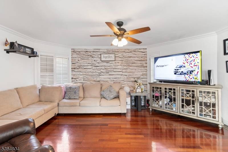 Washington Twp., NJ 07840,27 Delbarton Ct