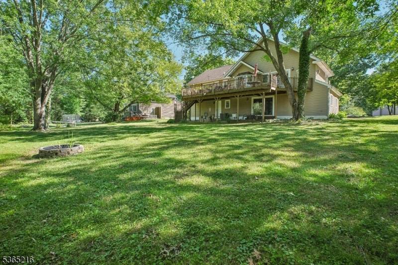Berkeley Heights Twp., NJ 07922,195 Chaucer Dr
