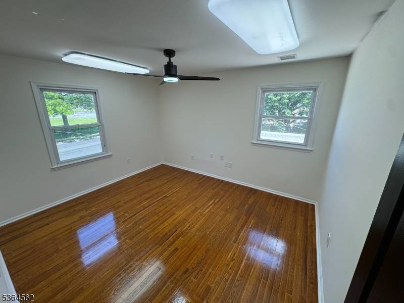 Clark Twp., NJ 07066,236 Broadway