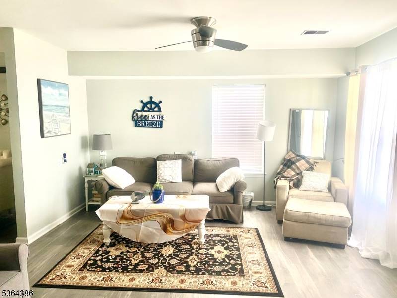 Keansburg Boro, NJ 07734,28 Bay Ave
