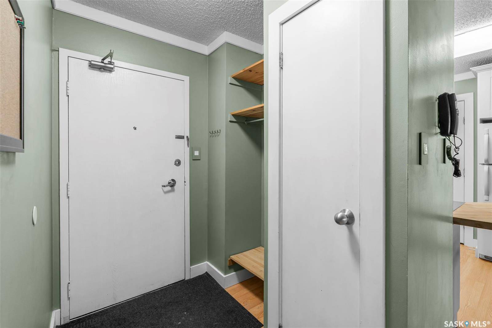 Saskatoon, SK S7L 4S7,9 Pearson PLACE #28
