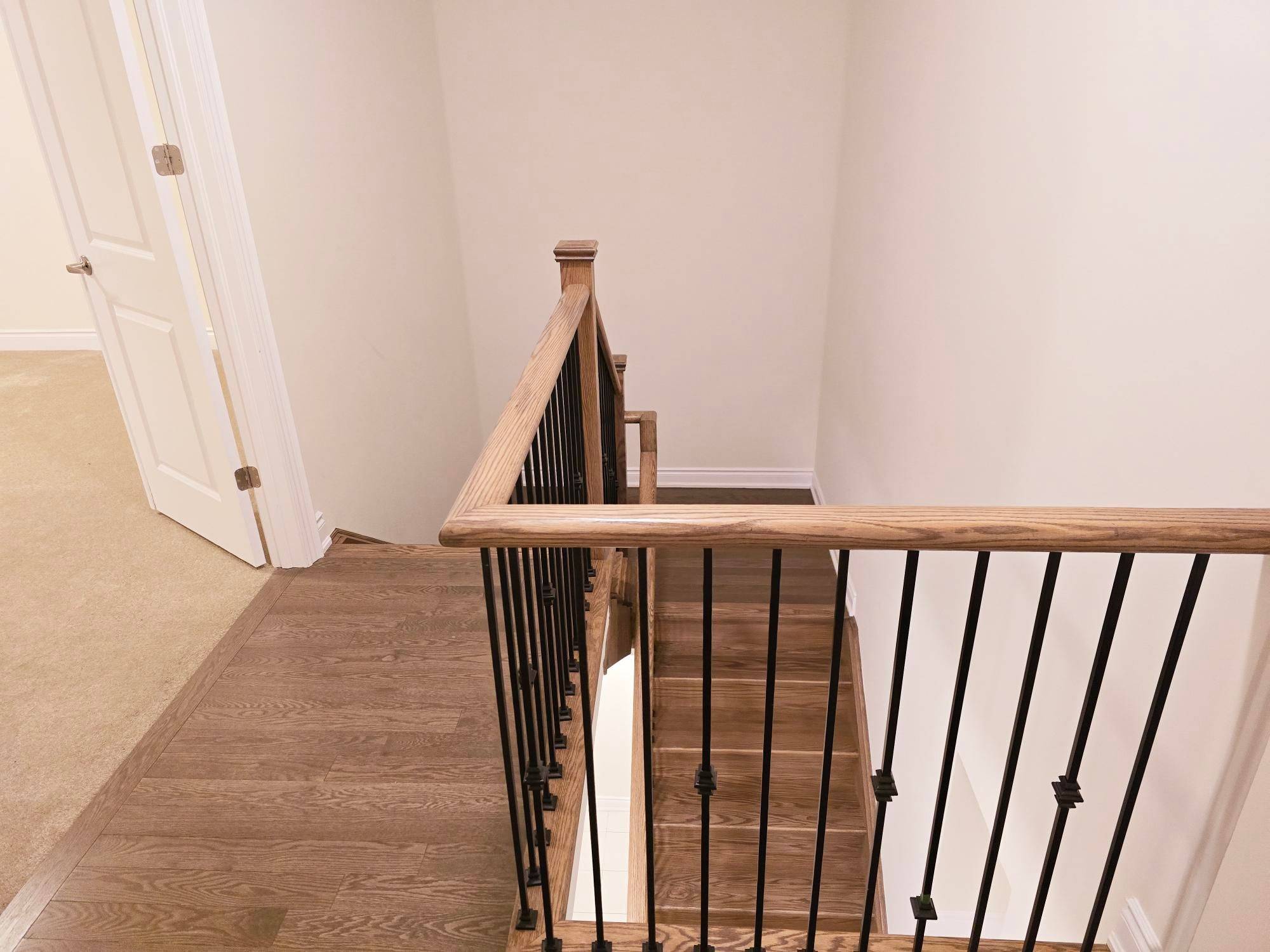 Oakville, ON L6H 0Y7,15 William Crawley WAY #Upper