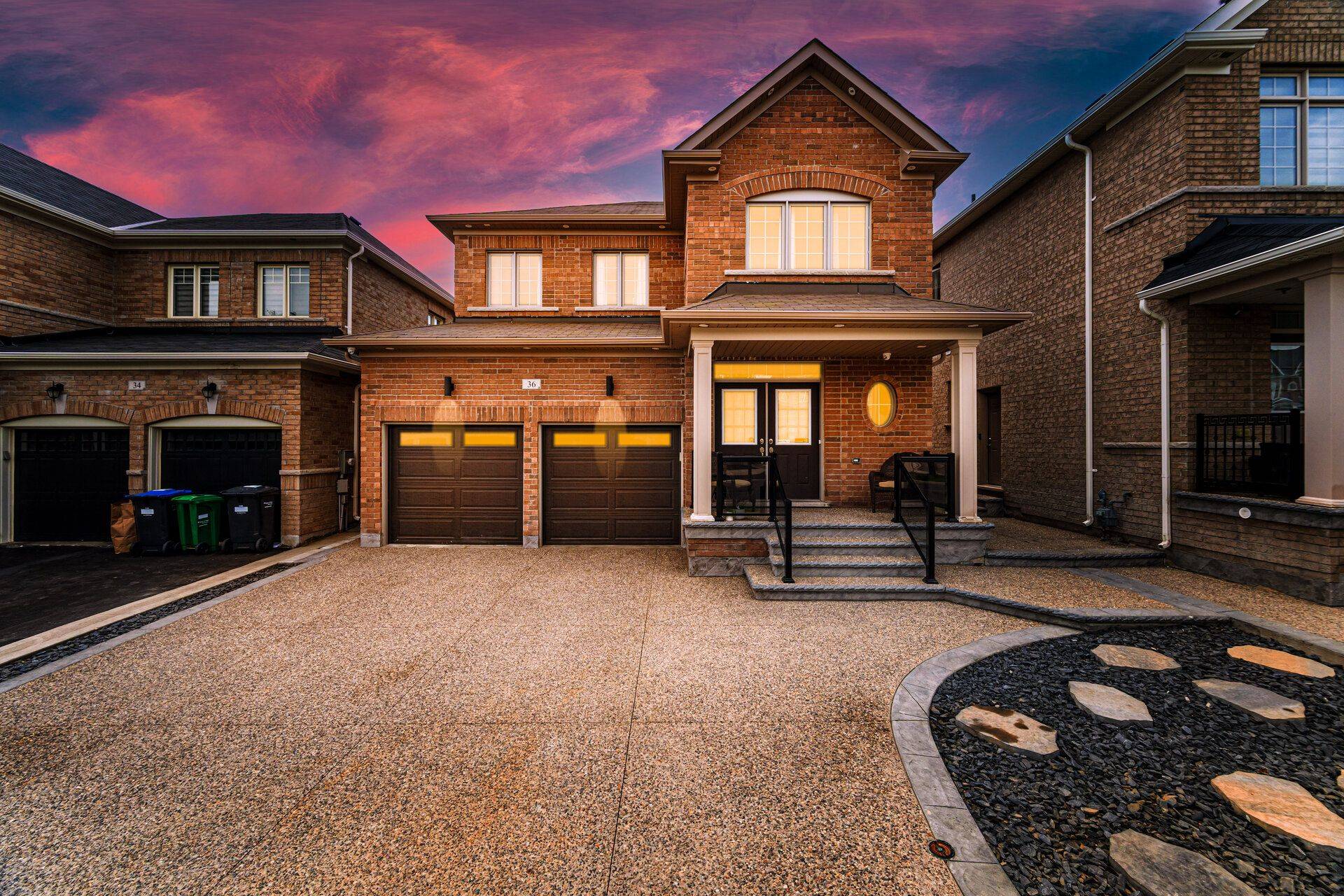 Caledon, ON L7C 4A1,36 Newhouse BLVD