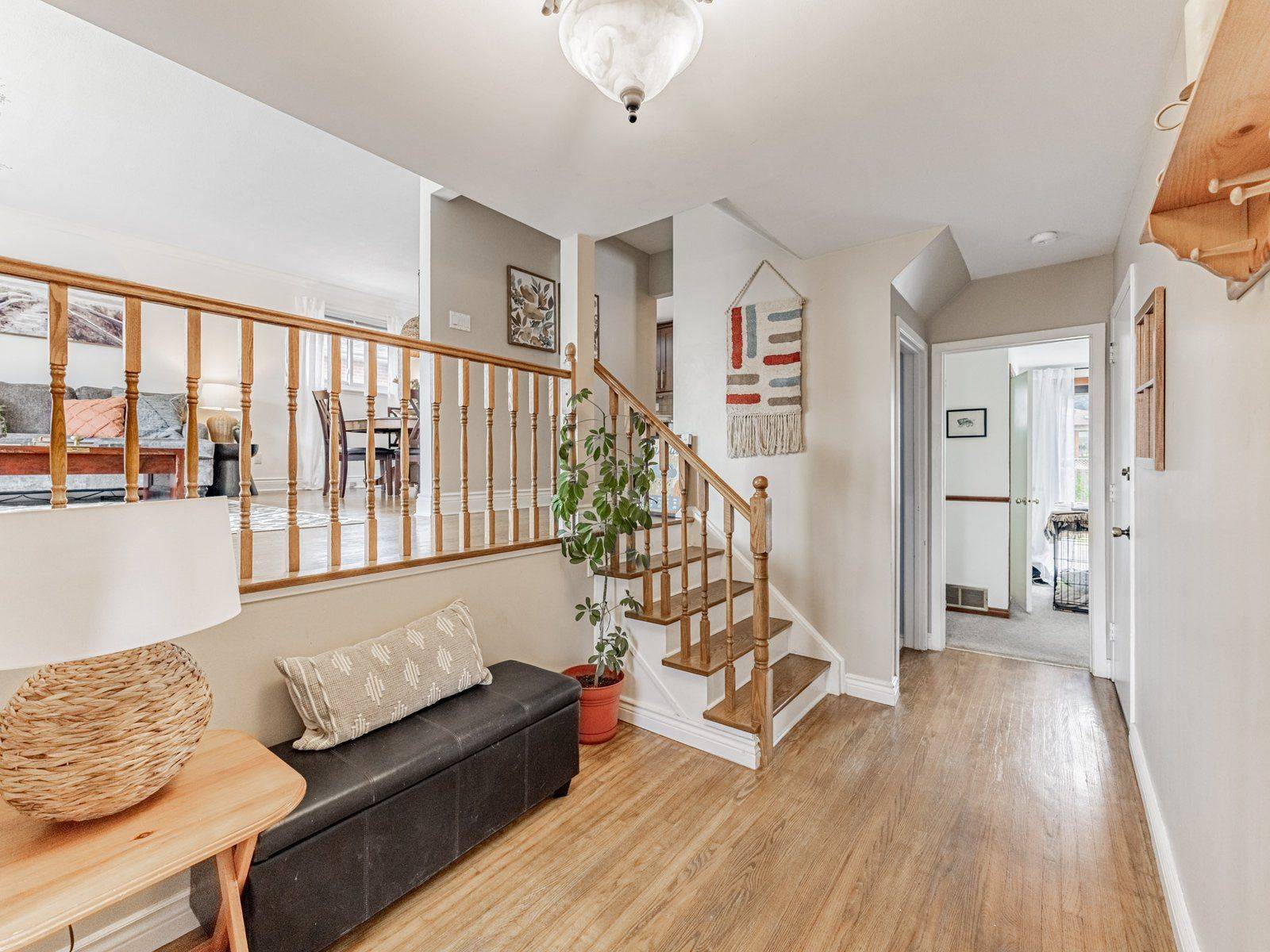 Brampton, ON L6W 1E7,46 Watson CRES