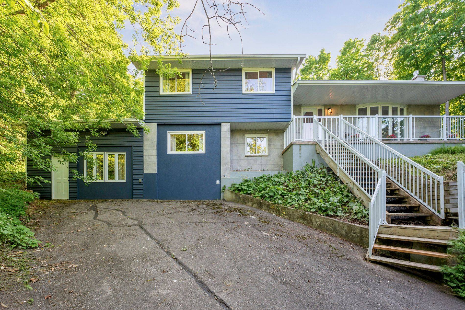 Halton Hills, ON L7J 2M1,11998 Fourth Line